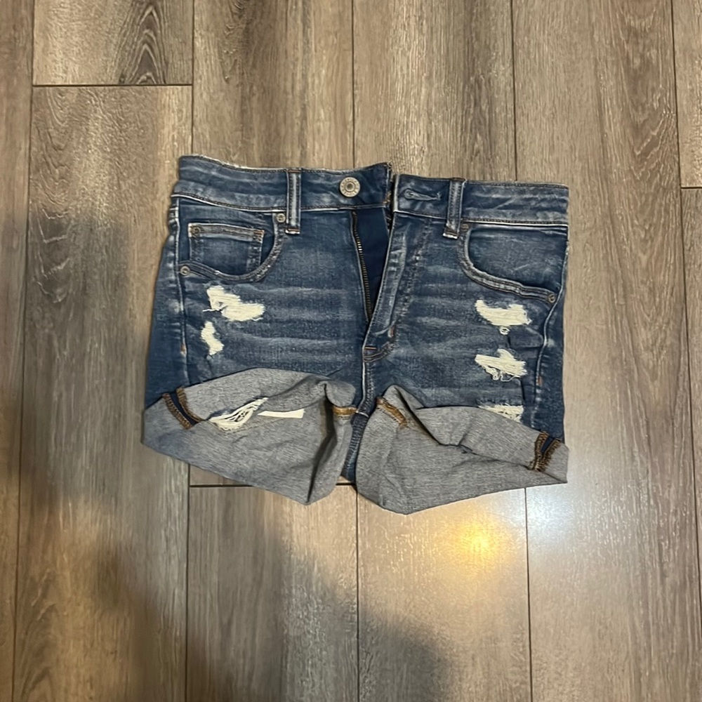 Denim ripped shorts high rise